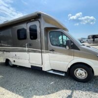 2016 Renegade Vienna 25VMBS